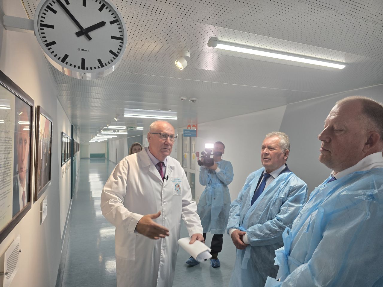 -5377759419707815365_121.jpg -5377759419707815365_121.jpg