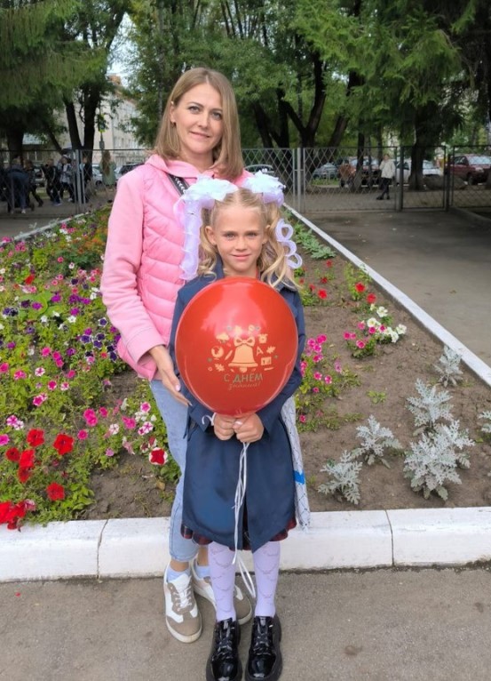 Куянова Татьяна с дочкой Ариной.jpg